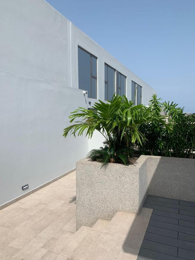 Rt Properties @ The Lennox Airport Residential Accra Exterior photo